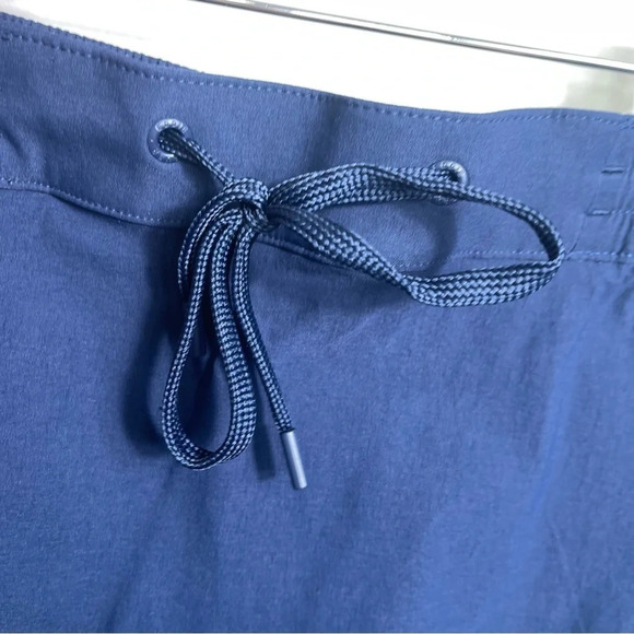 Eddie Bauer Tulip Hem ladies skort Large Navy Blue - Picture 5 of 11